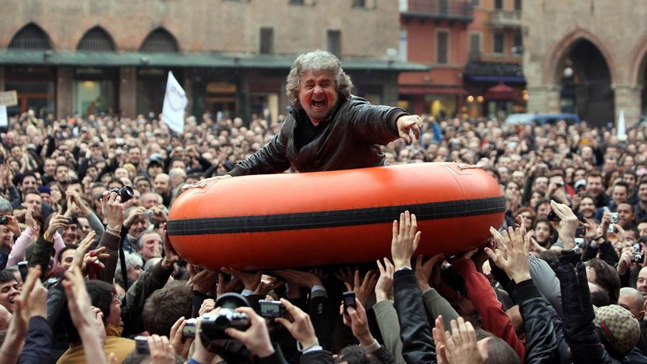 Tutti a casa - Inside Movimento 5 Stelle